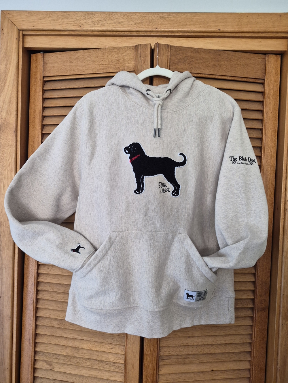 The Black Dog Mens Lightweight Beige Hoodie - Large